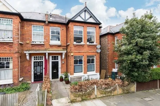 Bright, Stylish 3bed Flat in West Hampstead