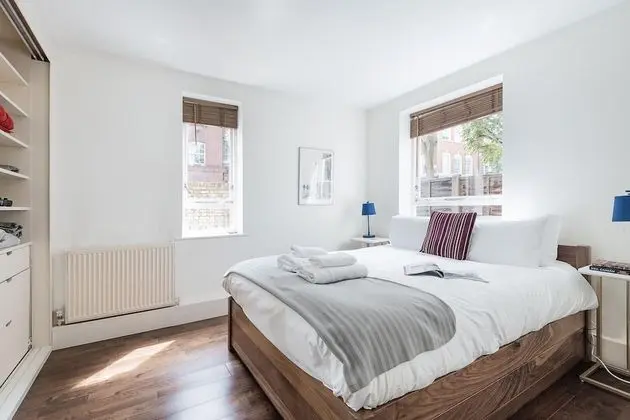 Bright and Stylish Apartment in Trendy Islington by Underthedoormat - Öne Çıkan Resim