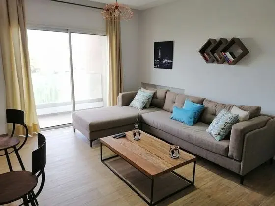 Bright and stylish Flat