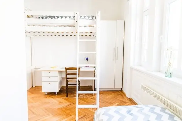 Bright and Sunny Apartment in The City Center! - Oda