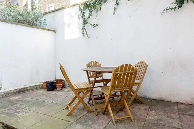 Bright Welcoming Apartment With Terrace, Fulham 3 bed