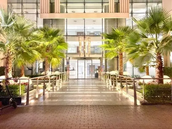 Brightline Property in Marina for Short Term Rent - Dış Mekan