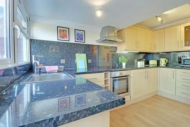 Brighton Getaways - Brunswick Fab Pad - Mutfak