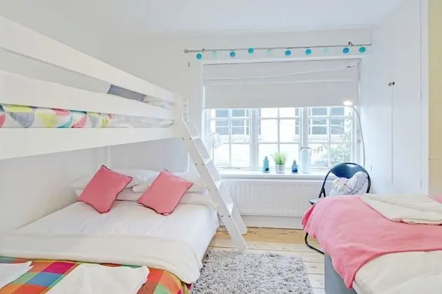 Brighton Getaways - Sunny Cottage - Oda