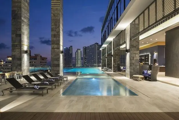 Brighton Grand Hotel Pattaya - Havuz