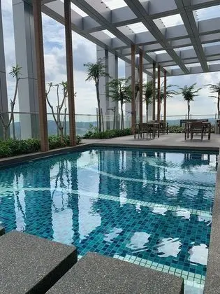 BrightonHome at REVO Aurora Place Bukit Jalil - Havuz