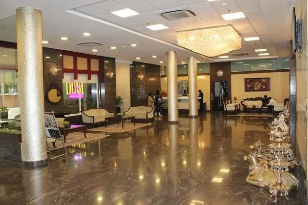 Brilliant Hotel & Convention Center - Lobi