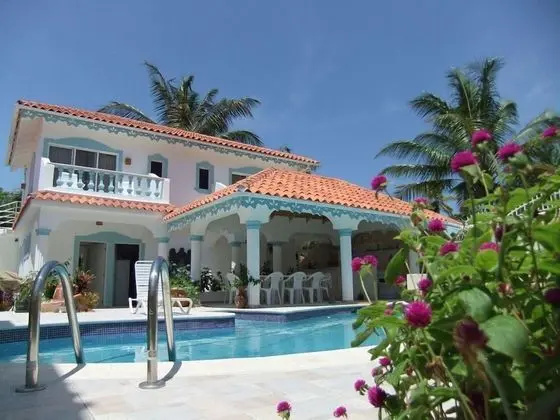 Brisas Doradas