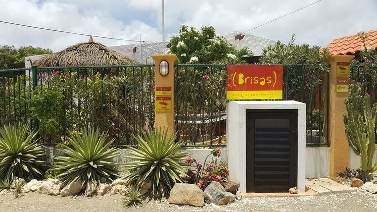 Brisas Studio Apartments - Adults Only - Dış Mekan