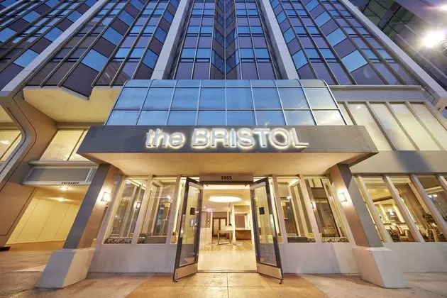 The Bristol Hotel - A Greystone Hotel - Dış Mekan