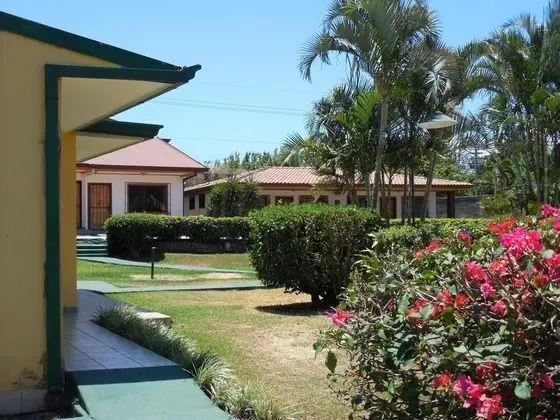Hotel Bristol Aeropuerto - Dış Mekan