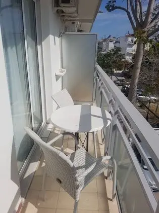 Bristol Hotel & Apartments - Dış Mekan