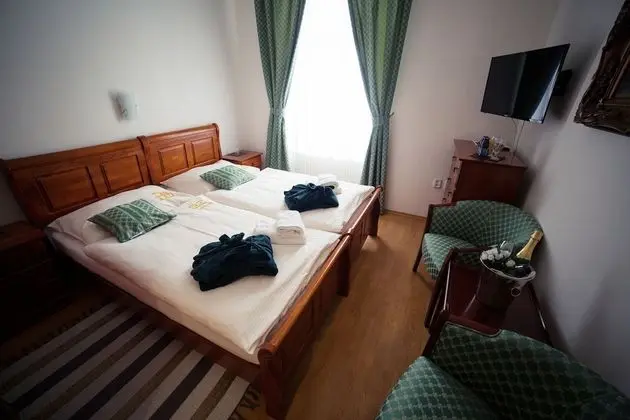 Hotel Bristol - Oda