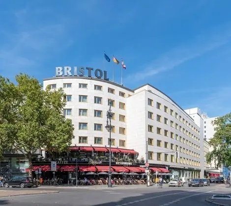 Hotel Bristol Berlin - Dış Mekan
