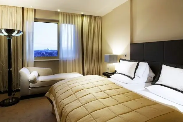 Hotel Bristol Berlin - Oda