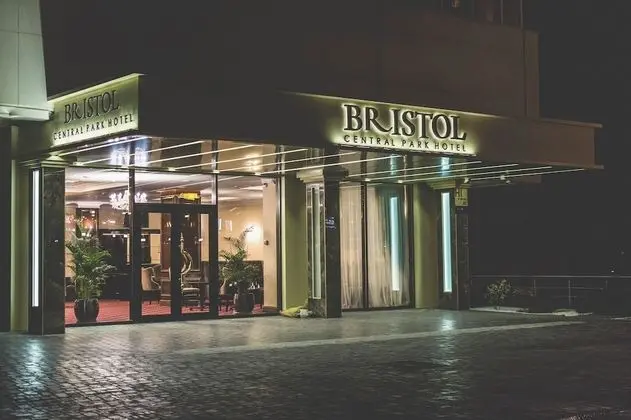 Bristol Central Park Hotel