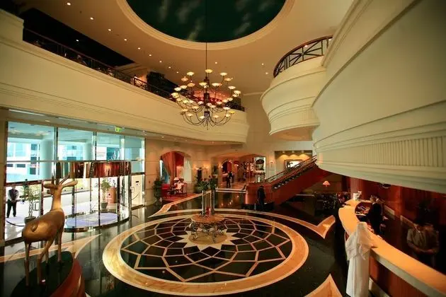 The Bristol Hotel Dubai - Bina Özellikleri