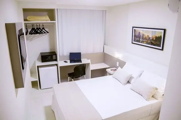 Bristol Easy Hotel - Rio Bonito