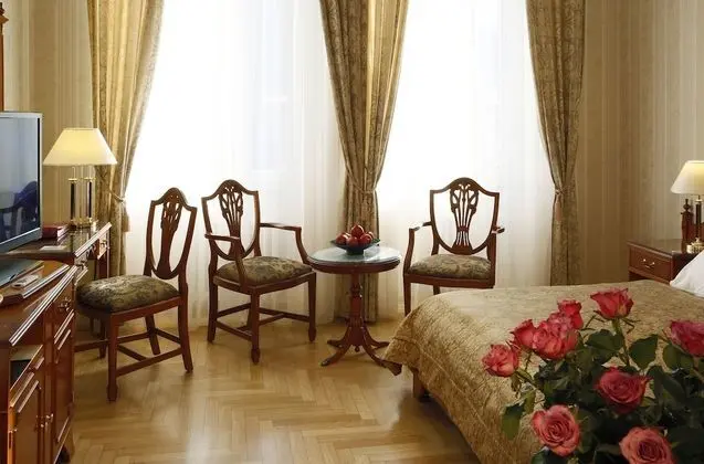 Hotel Bristol Palace - Oda