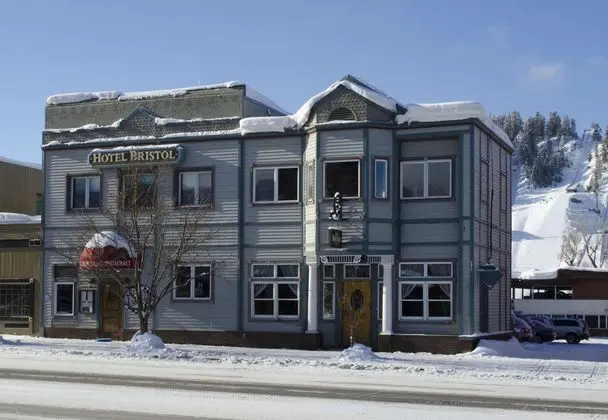 Hotel Bristol