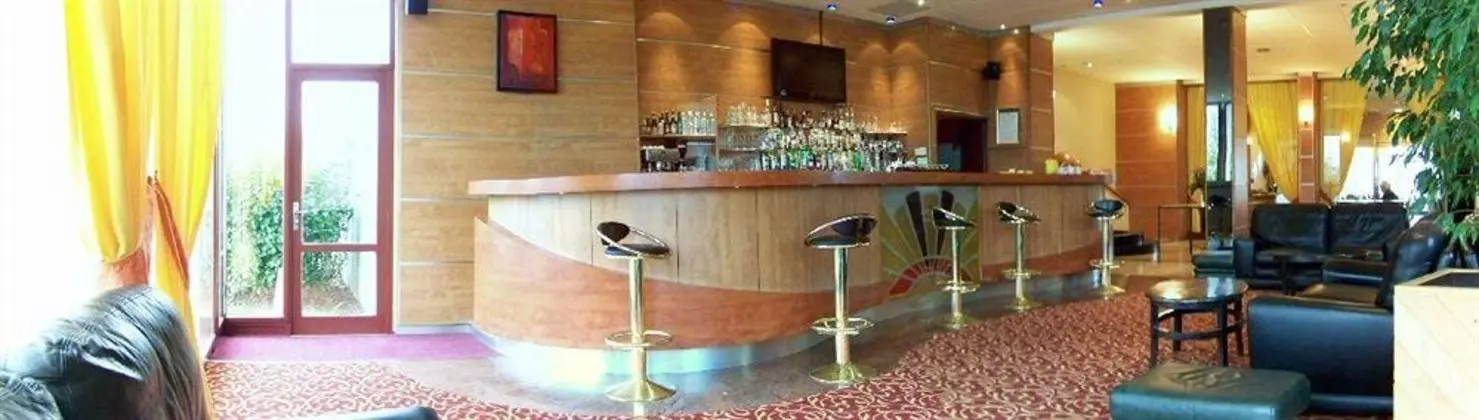 Brit Hotel Atlantel - Genel