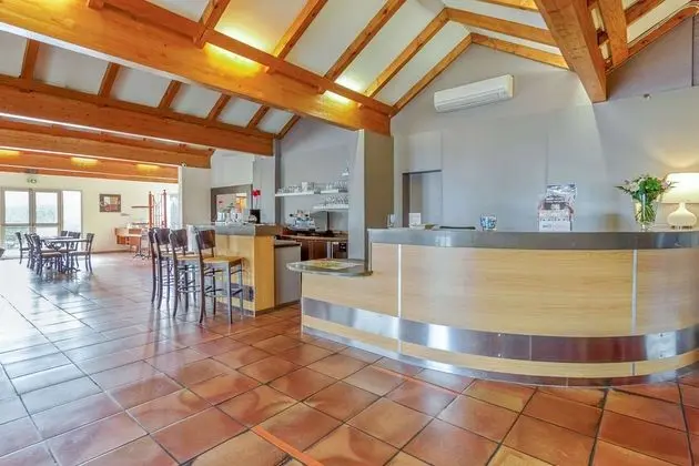 Brit Hotel Castres - Lobi