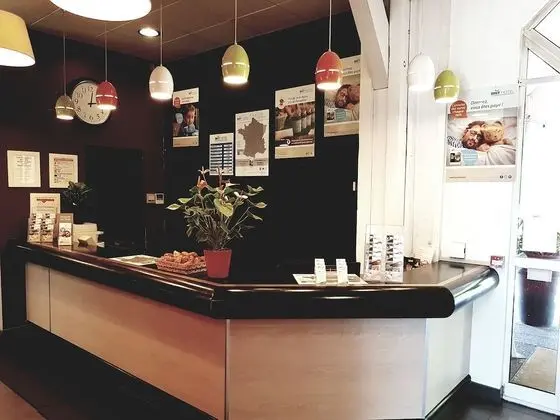Brit Hotel Confort Lyon Dardilly - Lobi