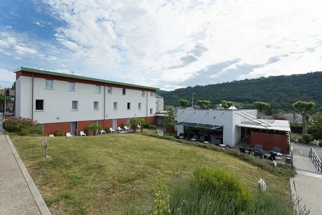 Brit Hotel Confort Marvejols - Dış Mekan