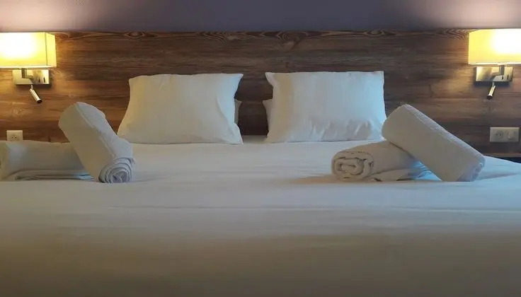 Brit Hotel Confort Pau Lons - Oda