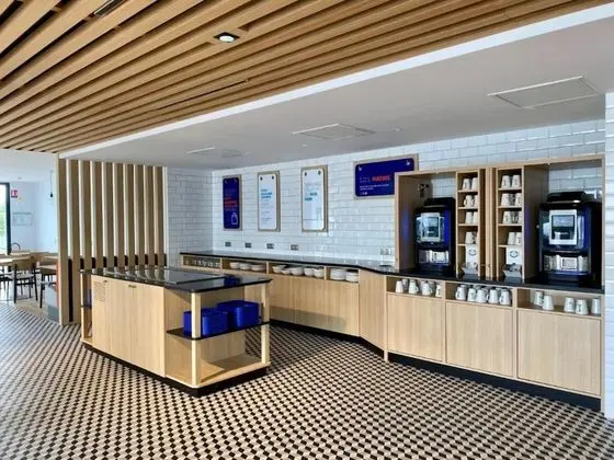 Brit Hotel Deauville Sud - Yerinde Yemek