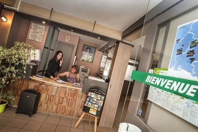 Brit Hotel Deltour Confort Mende - Lobi