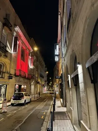 Brit Hotel Des Grands Hommes - Bordeaux Centre - Dış Mekan