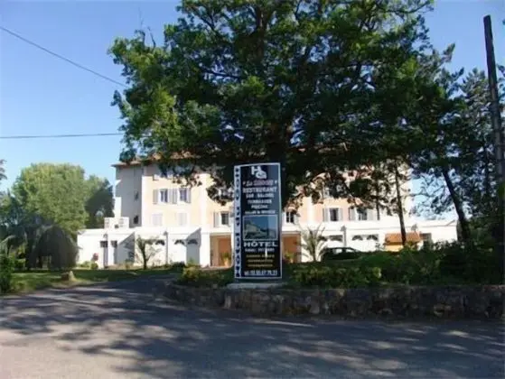 Brit Hotel du Golf Le Lodge