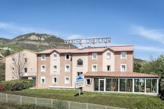 Brit Hotel Essentiel Millau - Dış Mekan
