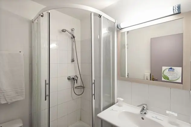 Brit Hôtel Cahors Nord - Banyo Tipleri