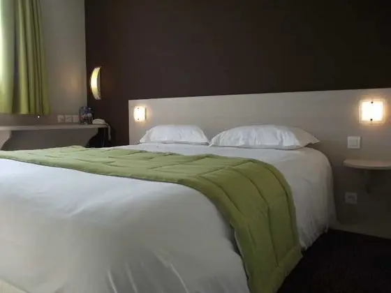 Brit Hotel L'Adresse