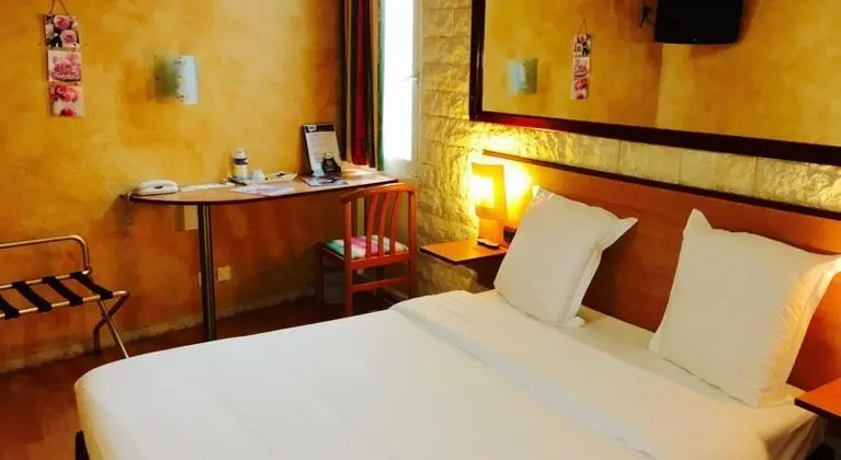Brit Hotel Le Bosquet - Oda