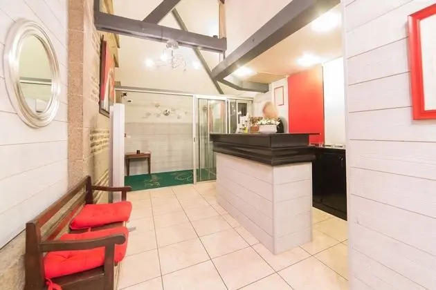 Brit Hotel Le Cygne - Lobi