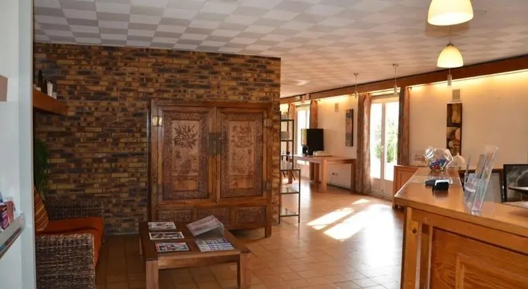 Brit Hotel Plaisance - Lobi