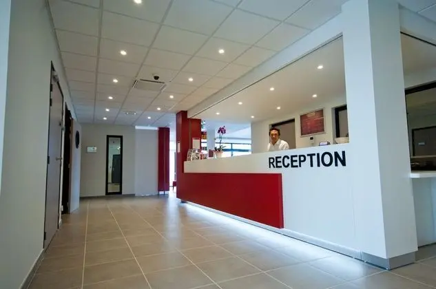Brit Hotel Saint-Dizier - Lobi