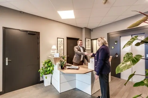 BRIT HOTEL SAINT NAZAIRE CENTRE - Lobi