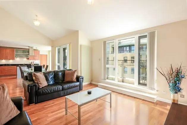 Britannia Penthouse - Öne Çıkan Resim