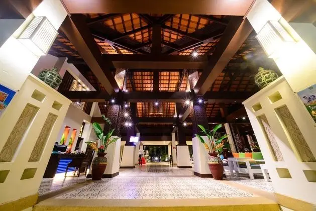 The Briza Beach Resort Khaolak