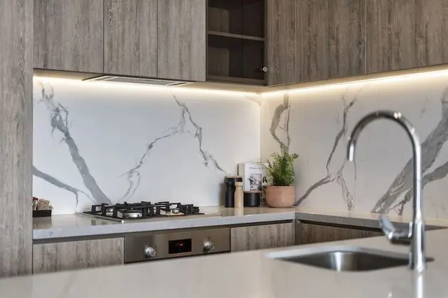 Broadbeach Casino Private Apartment GCLR - Mutfak