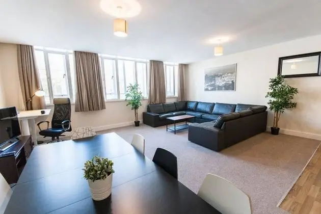 The Broadmead Forest - Spacious City Centre 3bdr Apartment - Oda