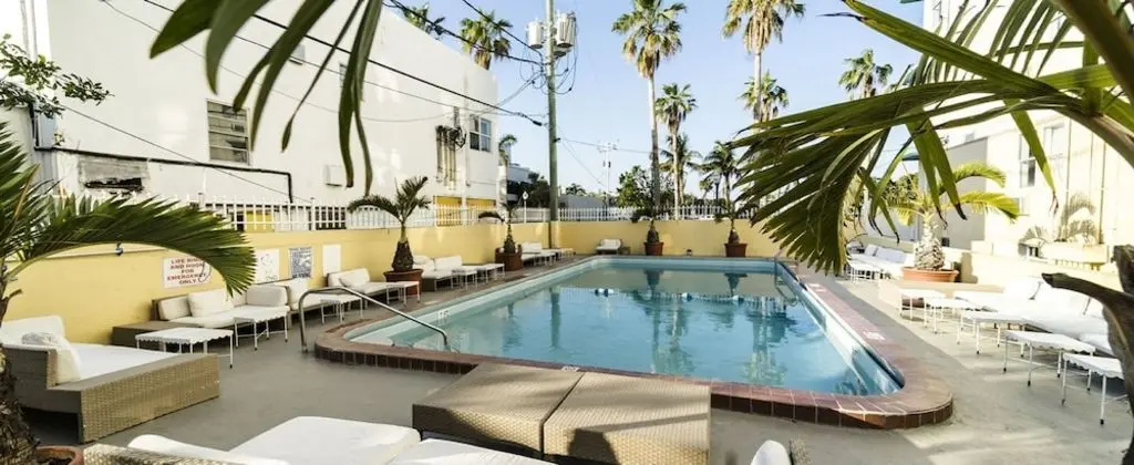 Broadmore Miami Beach - Havuz