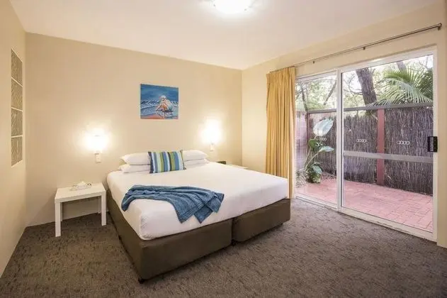 Broadwater Beach Resort