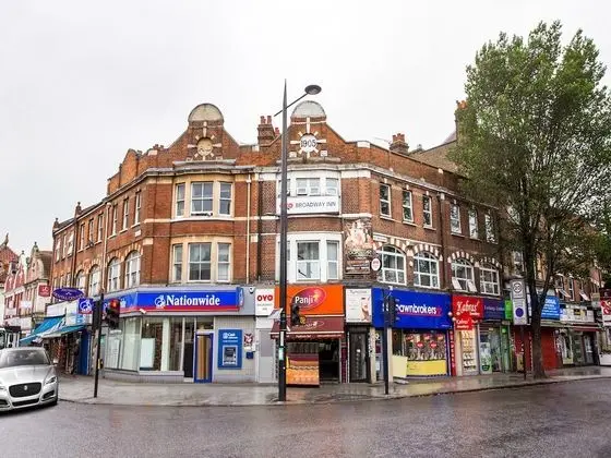 The Broadway Hotel - London Heathrow