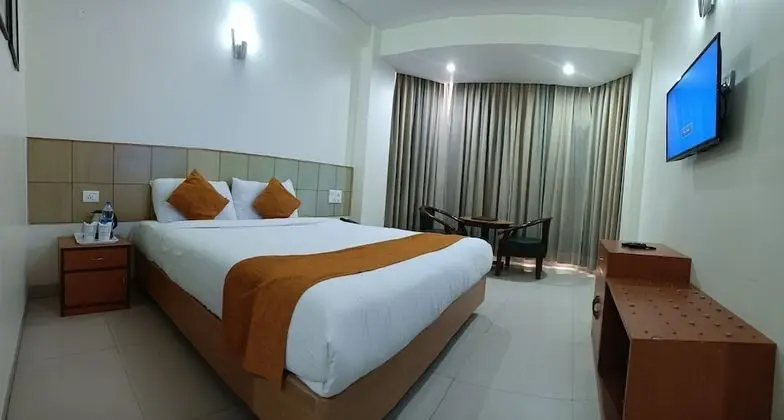 Hotel Broadways Inn