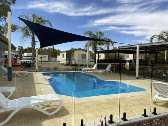 Broken Hill Tourist Park - Havuz